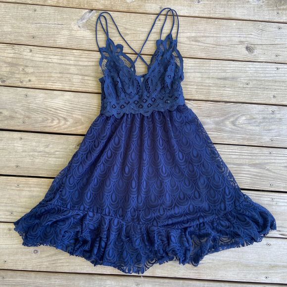 Free People Dresses & Skirts - NEW Free People Adella Burnout Lace Mini Dress XS